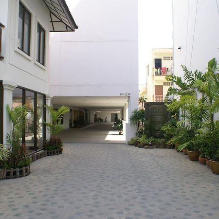 Diamond City Place Hotel Pattaya Esterno foto