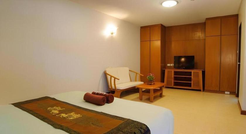 Diamond City Place Hotel Pattaya Esterno foto