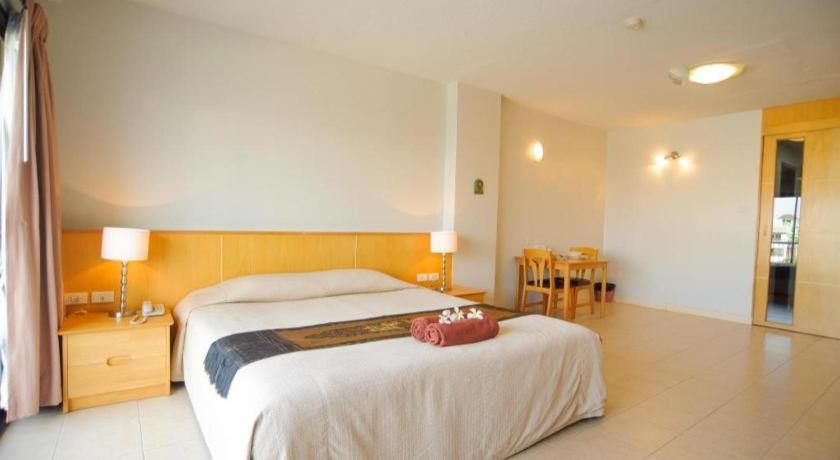 Diamond City Place Hotel Pattaya Esterno foto