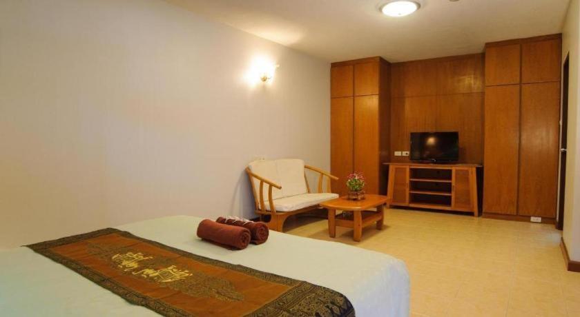 Diamond City Place Hotel Pattaya Esterno foto