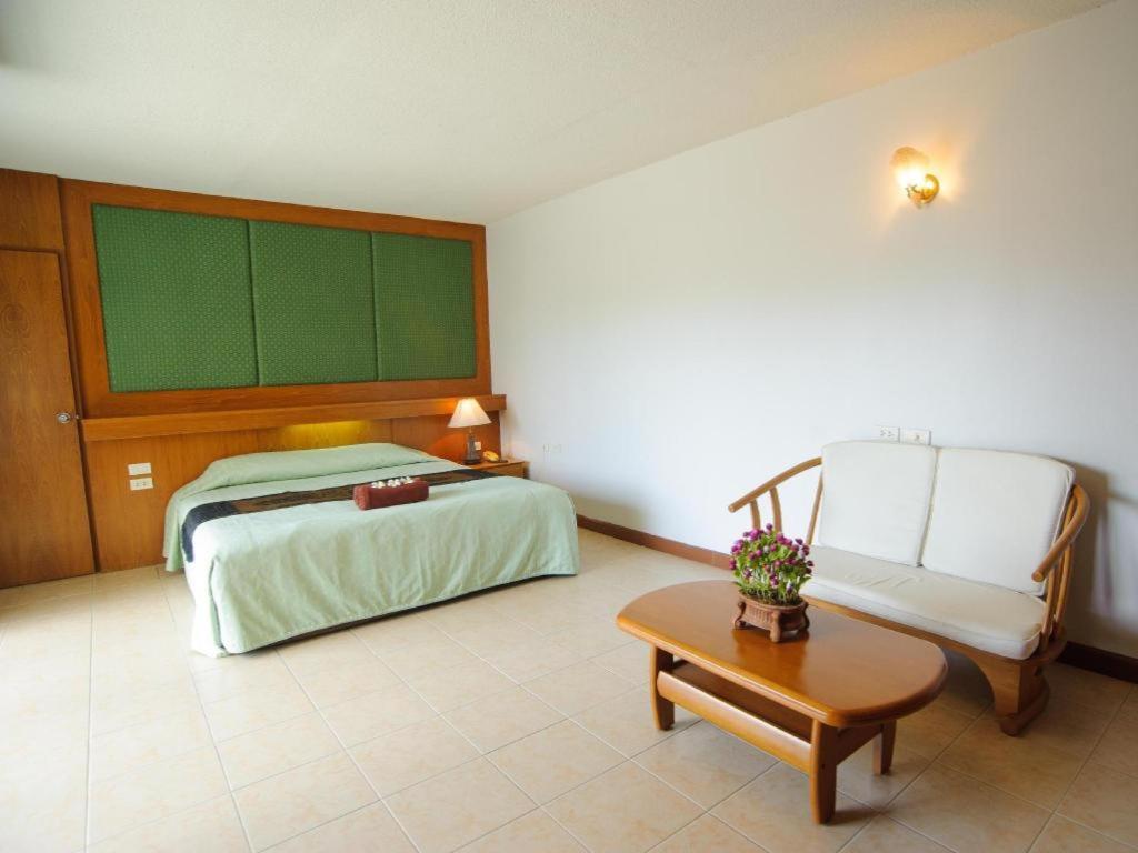Diamond City Place Hotel Pattaya Esterno foto