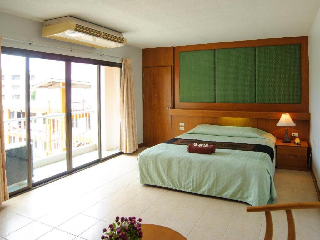 Diamond City Place Hotel Pattaya Esterno foto