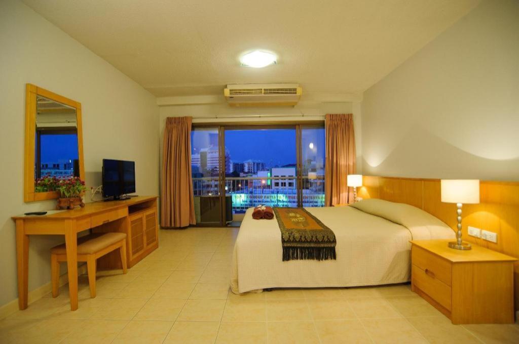 Diamond City Place Hotel Pattaya Esterno foto